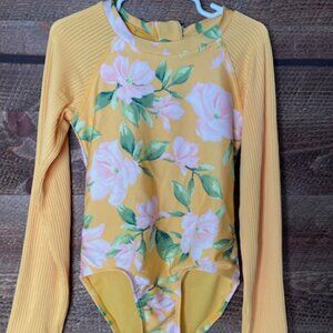 Art Class Girls' Long-Sleeve One Piece Swimsuit/Rash Guard, Size S (6/6X)